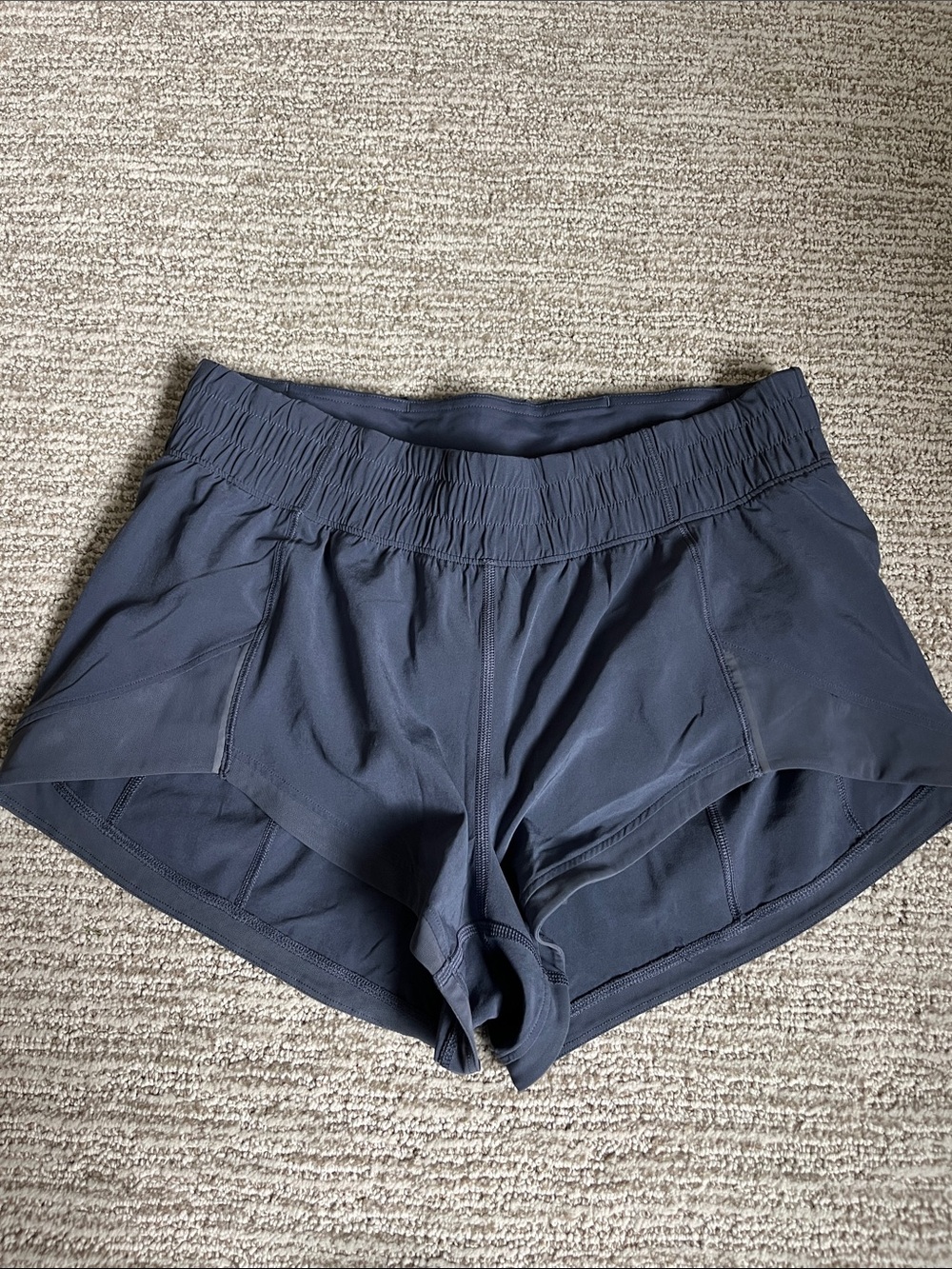 Lululemon Women’s navy run shorts. Size 6